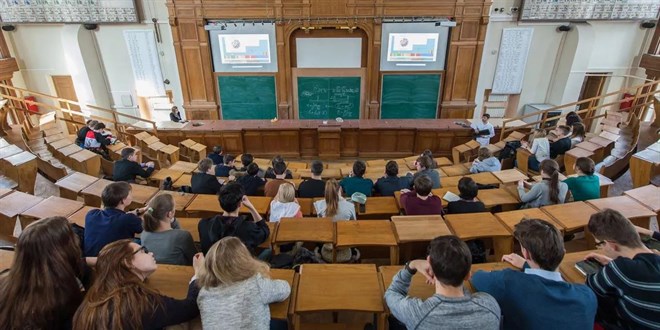 Lisede blok ders yapmayın tavsiyesi: Öğrenmeyi zorlaştırıyor