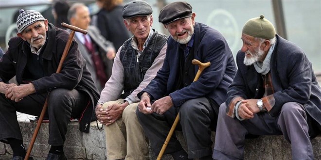 'Emekli kart' geliyor! İşte desteğin şartları