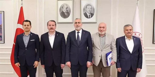 Memur-Sen 'toplu sözleşme ikramiyesi' talebini Bakan Işıkhan'a iletti