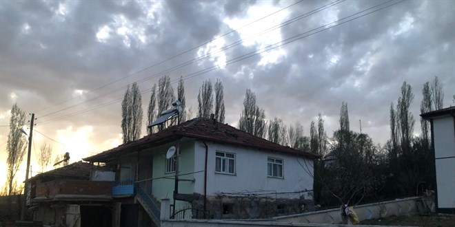 Tokat'taki deprem Yozgat'ta hasara neden oldu