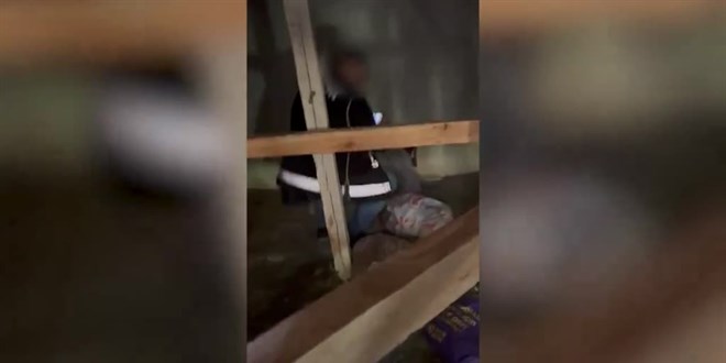 FETÖ'cü eski emniyet müdürü evindeki gizli geçitte yakalandı