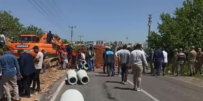Şanlıurfa'da göçük altında kalan işçi öldü