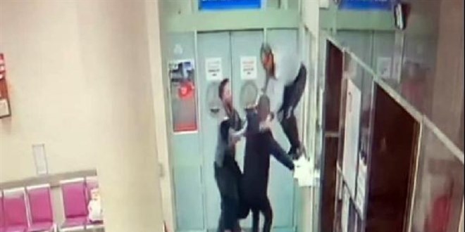 Edirne'de darbettiği doktora tehditten yargılanan sanığa tahliye