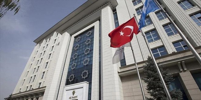 AK Parti, yeni anayasa için çalışmalarına hız verecek