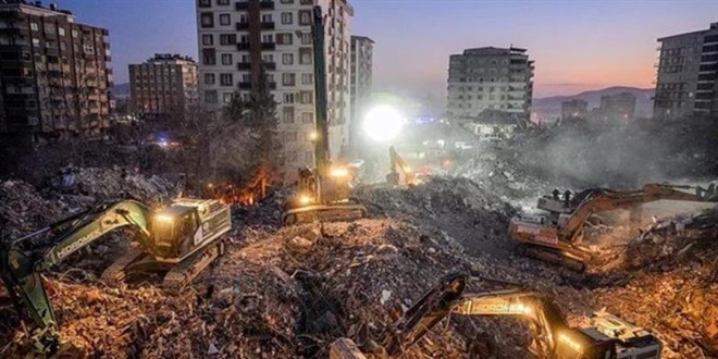 52 kişinin öldüğü Reyyan Apartmanı, patlıcan tarlasına yapılmış