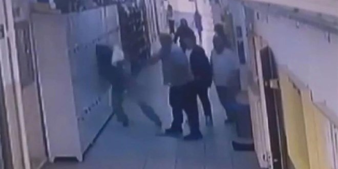 Öğretmene yumruk atan veli, başka öğretmeni de darp etmiş