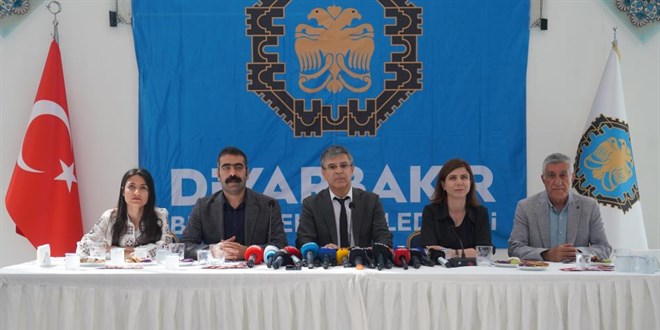 Diyarbakr Bykehir'in 3 milyar 345 milyon TL borcu olduu akland