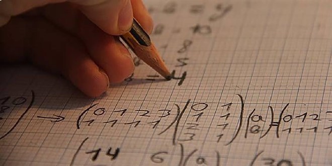 Matematik derslerinde 'algoritma-biliim' odakta olacak