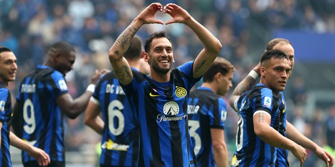 Hakan att, Inter kazand