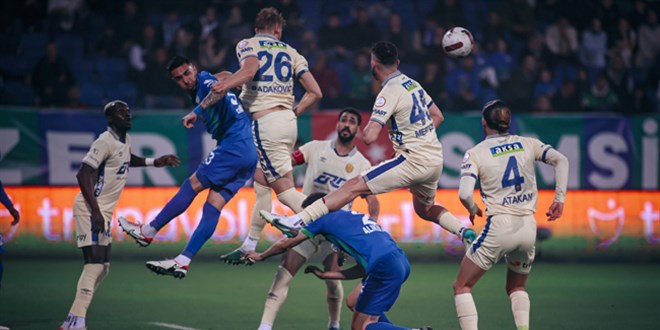 Ankaragücü son anda 1 puanı kaptı
