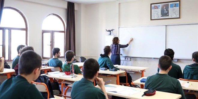 Yeni müfredatla aynı sınıftaki öğrencilere 'farklılaştırılmış eğitim' geliyor