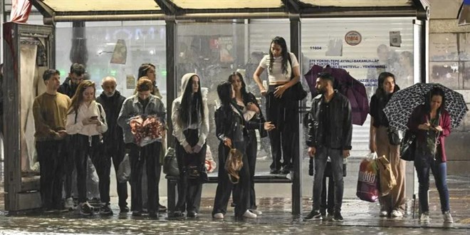 Meteoroloji'den Ankara dahil 28 il iin sar kodlu uyar