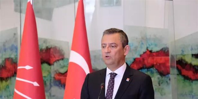 Özgür Özel'den 'boş koltuk' açıklaması
