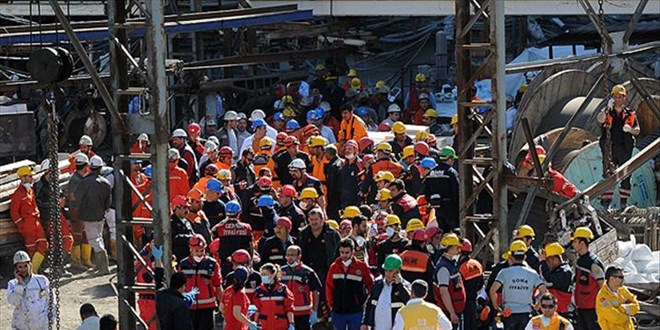 Soma maden faciasında 28 kamu görevlisi, ilk kez hakim karşısında