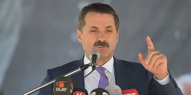 Faruk Çelik: 40 yaşında emeklilik dünyanın neresinde var?