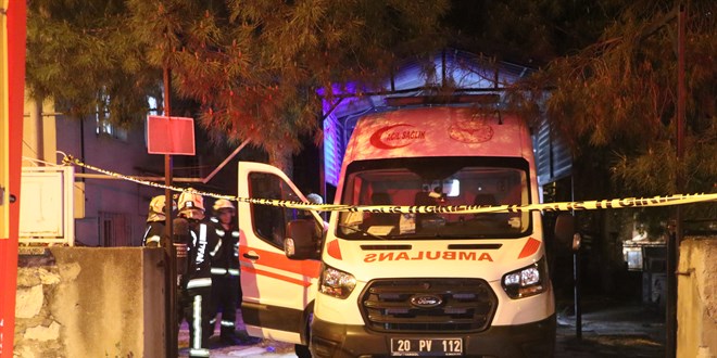 Ambulansta oksijen tp parlad: 2 grevli yaraland