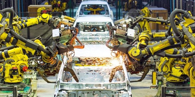 Yılın ilk 4 ayında otomotiv üretimi yüzde 1 azaldı