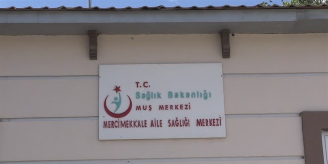 Sevgi hemşire gittiği köylerde vatandaşların gönlüne dokunuyor