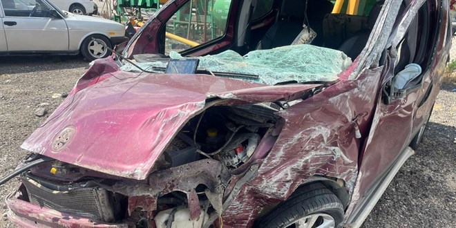 Ankara'daki trafik kazasında aynı aileden 4 kişi hayatını kaybetti