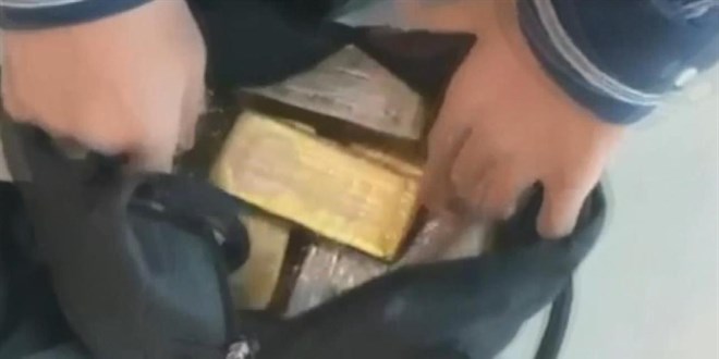 İstanbul Havalimanı'nda 73 külçe altın ele geçirildi