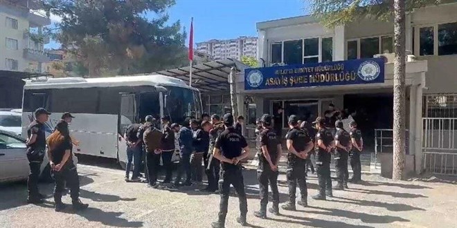 Sahte kamu görevlilerinden 11 milyon liralık vurgun: 3 kişi tutuklandı