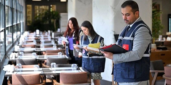 Restorana, 50 bin liralık 'menüde TL eksik' cezası