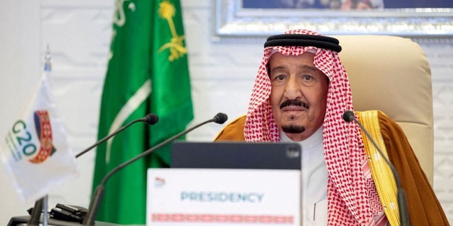 Suudi Arabistan'da 'yksek ate' alarm: Kral hastaneye kaldrld