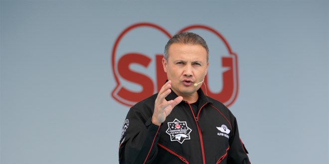 Alper Gezeravc: Ay'a erimeyi planlyoruz