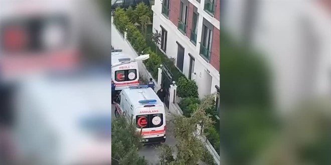 B�y�k�ekmece'de bir ki�i e�ini �ld�rd�kten sonra intihar etti