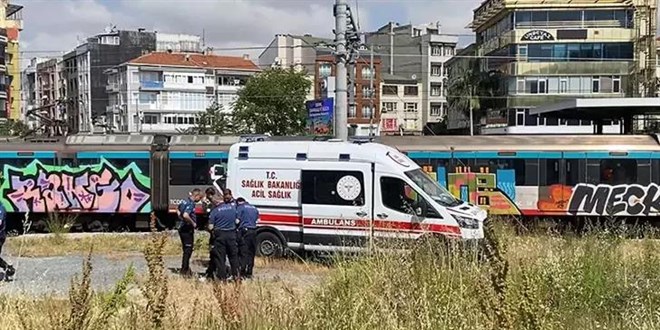 Zeytinburnu Marmaray istasyonunda intihar giriimi