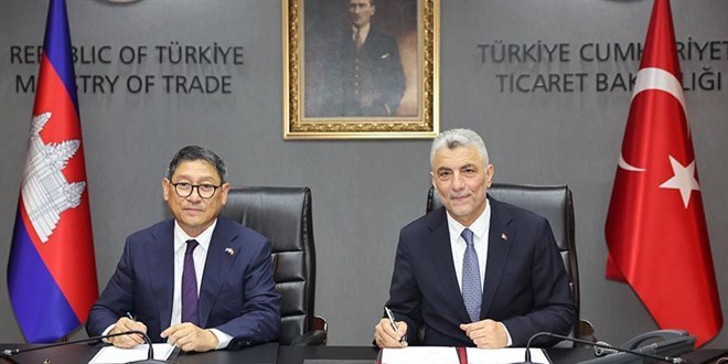 Bakan Bolat Kamboçya Başbakan Yardımcısı ile görüştü