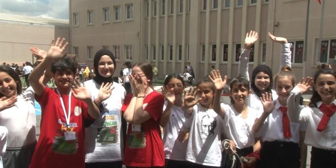 Geleneksel Çocuk Oyunları Şenlik Haftası İstanbul'da coşkuyla başladı