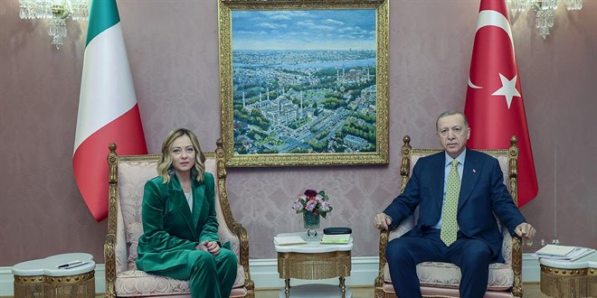 Erdoan, talya Babakan Meloni ile telefonda grt