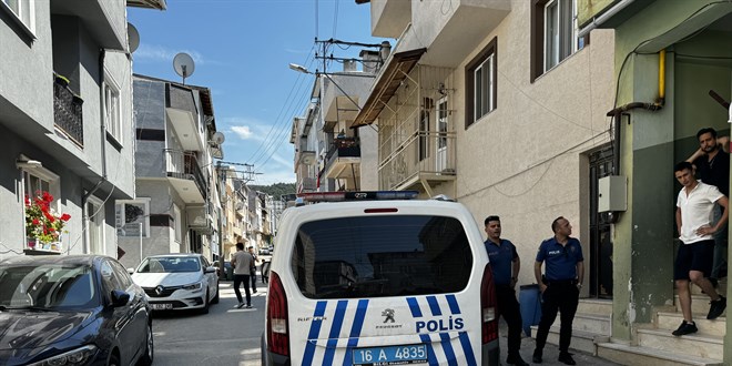Bursa'da bir evde 3 çocuk ölü bulundu