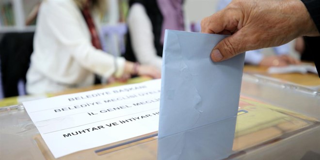 Temizlik görevlisinin hatası mahalleliyi yeniden sandığa götürüyor