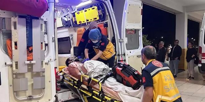 Sivas'ta husumetlilerini av tüfeği ile vurdu: 1 ölü, 2 yaralı