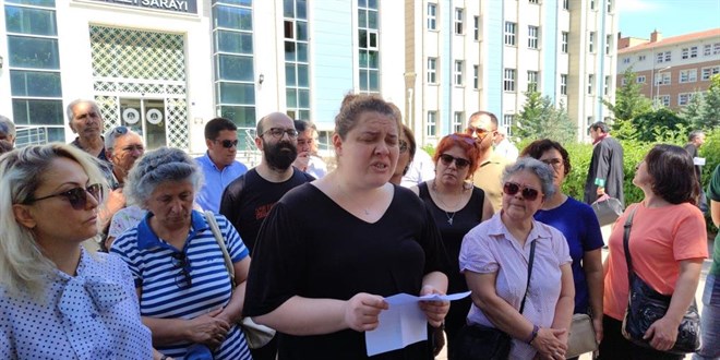 Eski öğrencisinin tacizine uğradığı iddia edilen akademisyen: 7 aydır evimde esirim
