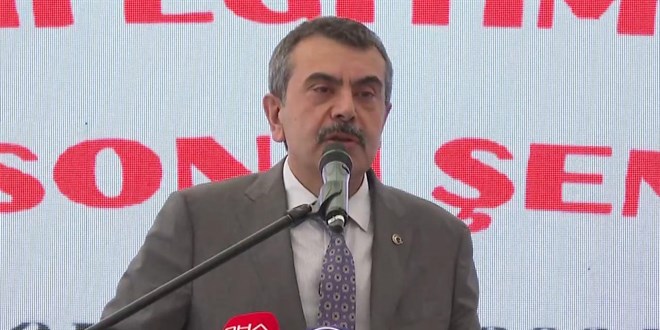 Bakan Yusuf Tekin'den müfredat değişikliği eleştirilerine yanıt