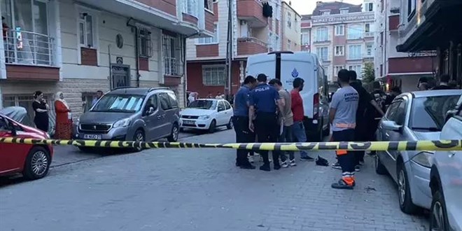 Esenyurt'ta gürültü yaptığı için kendisini uyaran kardeşini öldürdü