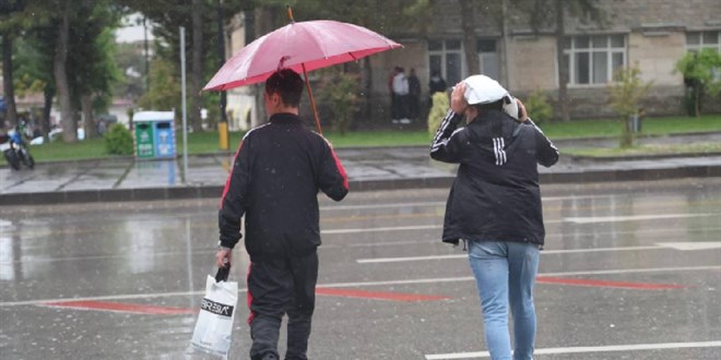 Ankara'da gök gürültülü sağanak bekleniyor