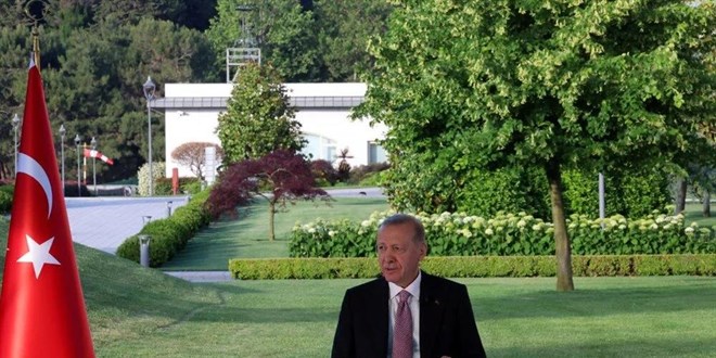 Erdoğan: Her yıl 85 bin insanımızı tütün canavarına kurban veriyoruz
