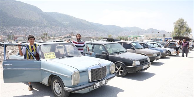 Araba pazarında sessiz bekleyiş! Faiz oranları araç alım satımını vurdu