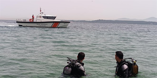 Çanakkale Boğazı'nda bulunan 109 yıllık mayın imha edildi