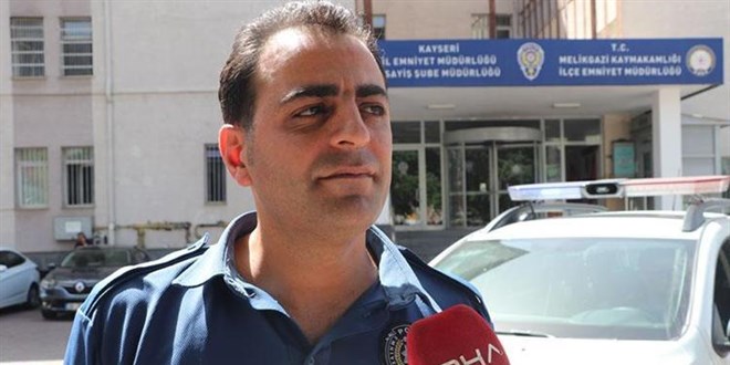 İkizleri kurtaran polis o anları anlattı: Hiç tereddüt etmedim