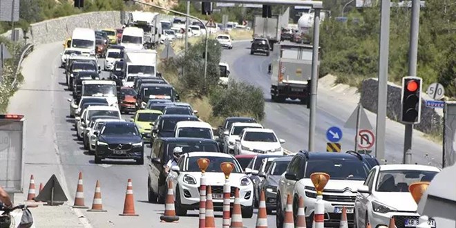Muğla'ya 3 günde 500 bin araç giriş yaptı