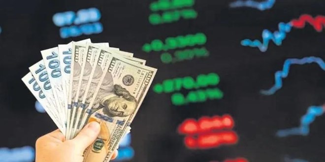 Türk Lirası'na geçiş hız kesmiyor! Mevduat artışı 3.5 trilyonu geçti