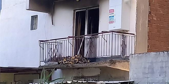 Manisa'da evde kan yangnda bir kii ld