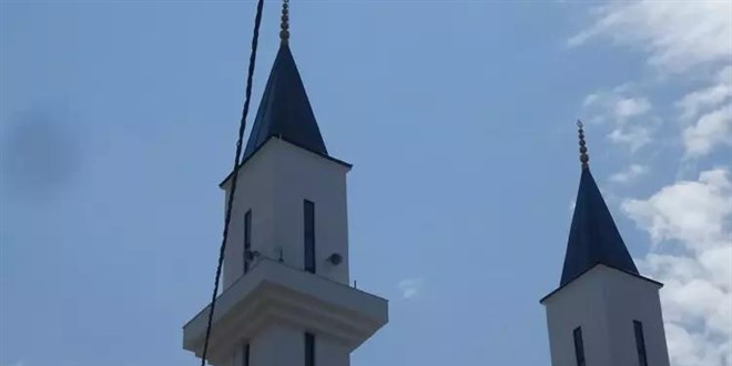 Kiliseye benzetildiği için inşaatı duran cami 18 yıl sonra bitirildi