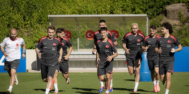 A Milli Takım'da Çekya maçı hazırlıkları sürüyor