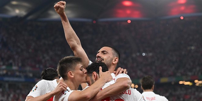 A Milli Futbol Takımı EURO 2024'te son 16 turunda